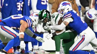 The Fade Five Podcast: Empire State backyard brawl (Podcast). Photo by Mark Konezny, Imagn Images