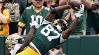 Monday Night Football picks: Saints at Packers (NFL). Photo by Mark Hoffman, Milwaukee Journal Sentinel, USA TODAY NETWORK via Imagn Images