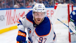 NHL futures bets: Vezina and Calder winners, Connor McDavid goals (NHL). Photo by Bob Frid, Imagn Images