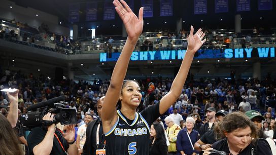 Angel Reese’s rise tightens WNBA Rookie of the Year race (WNBA)