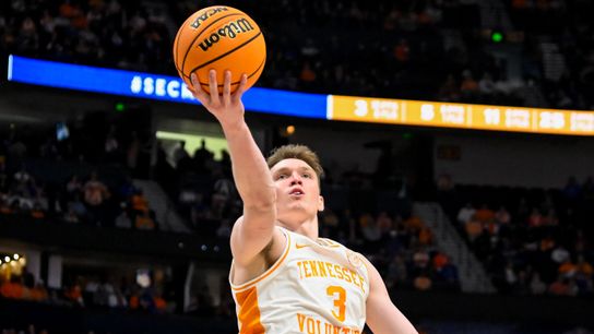 Creighton vs. Tennessee prediction: Making in-between bucks (College Basketball)