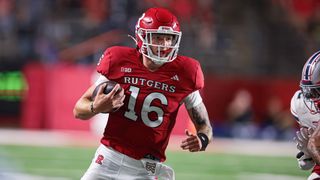 UCLA vs. Rutgers best bet (College Football). Photo by Vincent Carchietta, Imagn Images