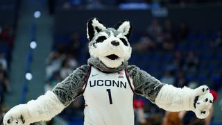 Tracking Trends: James Madison, UConn, Houston (College Basketball). Photo by David Butler II, USA TODAY Sports