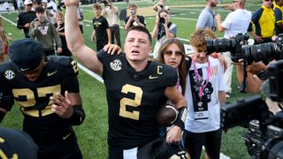 CFB Week 9 Forecast: Vandy hoping to be dandy (College Football). Photo by Steve Roberts-Imagn Images