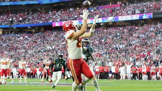 The Fade Five Podcast: A Plateful of Kelce Catches (NFL). Photo by Michael Chow, The Republic, USA TODAY NETWORK via Imagn Images