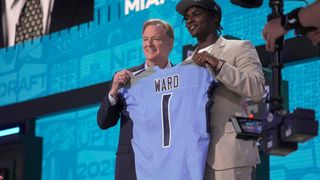 NFL Draft fantasy analysis: Cam Ward to Tennessee Titans (Fantasy Football). Photo by Mark Hoffman, Milwaukee Journal Sentinel, USA TODAY NETWORK via Imagn Images
