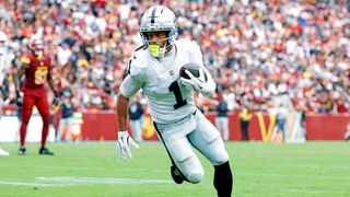 Fantasy Football Week 4 Free Agent Frenzy  (NFL). Photo by  Amber Searls-Imagn Images