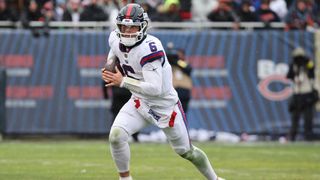 The Fade Five Podcast: Dart to miss mark  (NFL). Photo by Mike Dinovo-Imagn Images